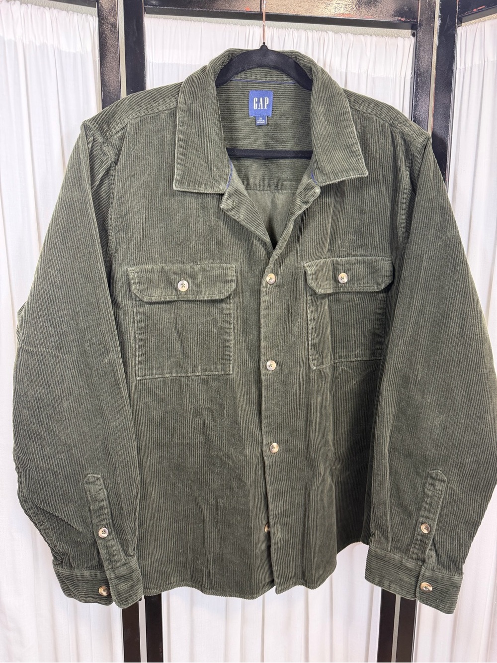 GAP Men's Gray Corduroy Shirt Jacket